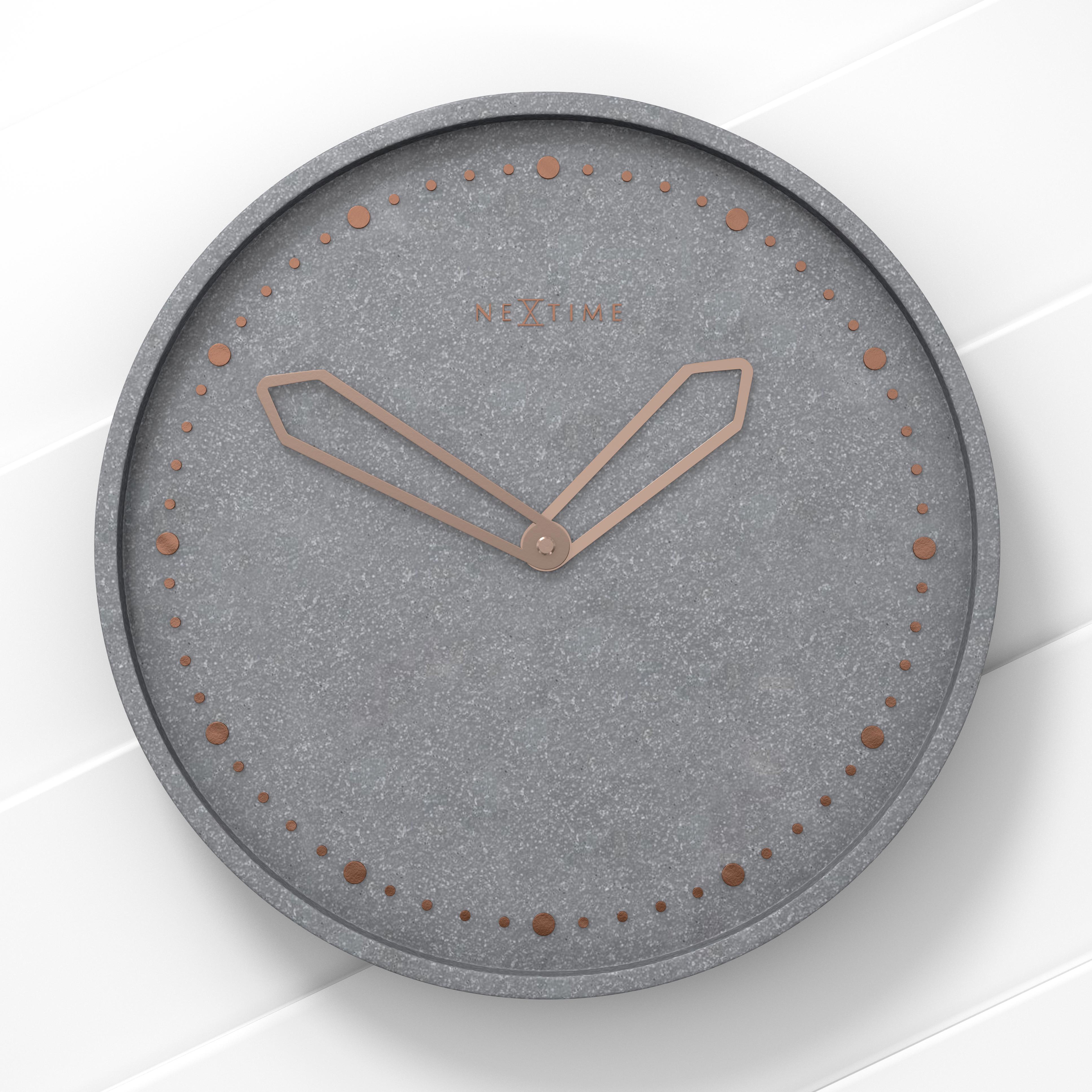 DESIGNGEEK || Exceptional designer wall clocks